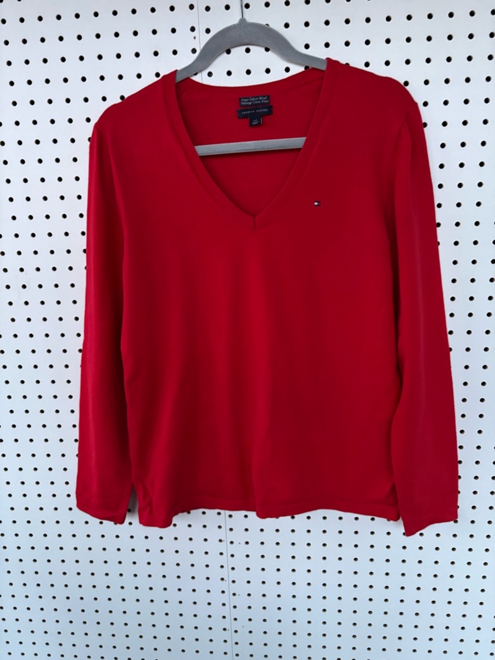 Tommy Hilfiger Bright Red V-Neck long sleeve Pullover Large